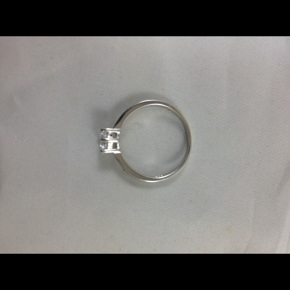 Sterling Silver Solitaire Ring With Round Cubic Z… - image 4
